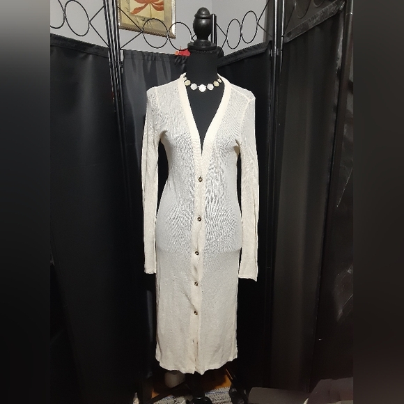 LOFT Sweaters - Loft Women's Long Sweater